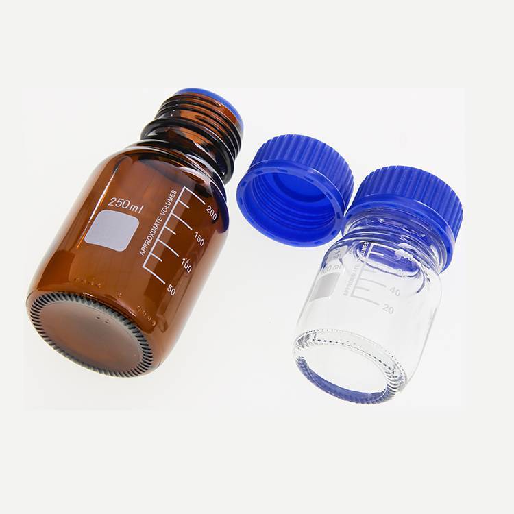 Low borosilicate reagent bottle with blue cap